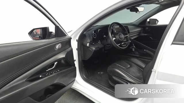 Hyundai Avante (CN7) id 4518965 из Кореи 31