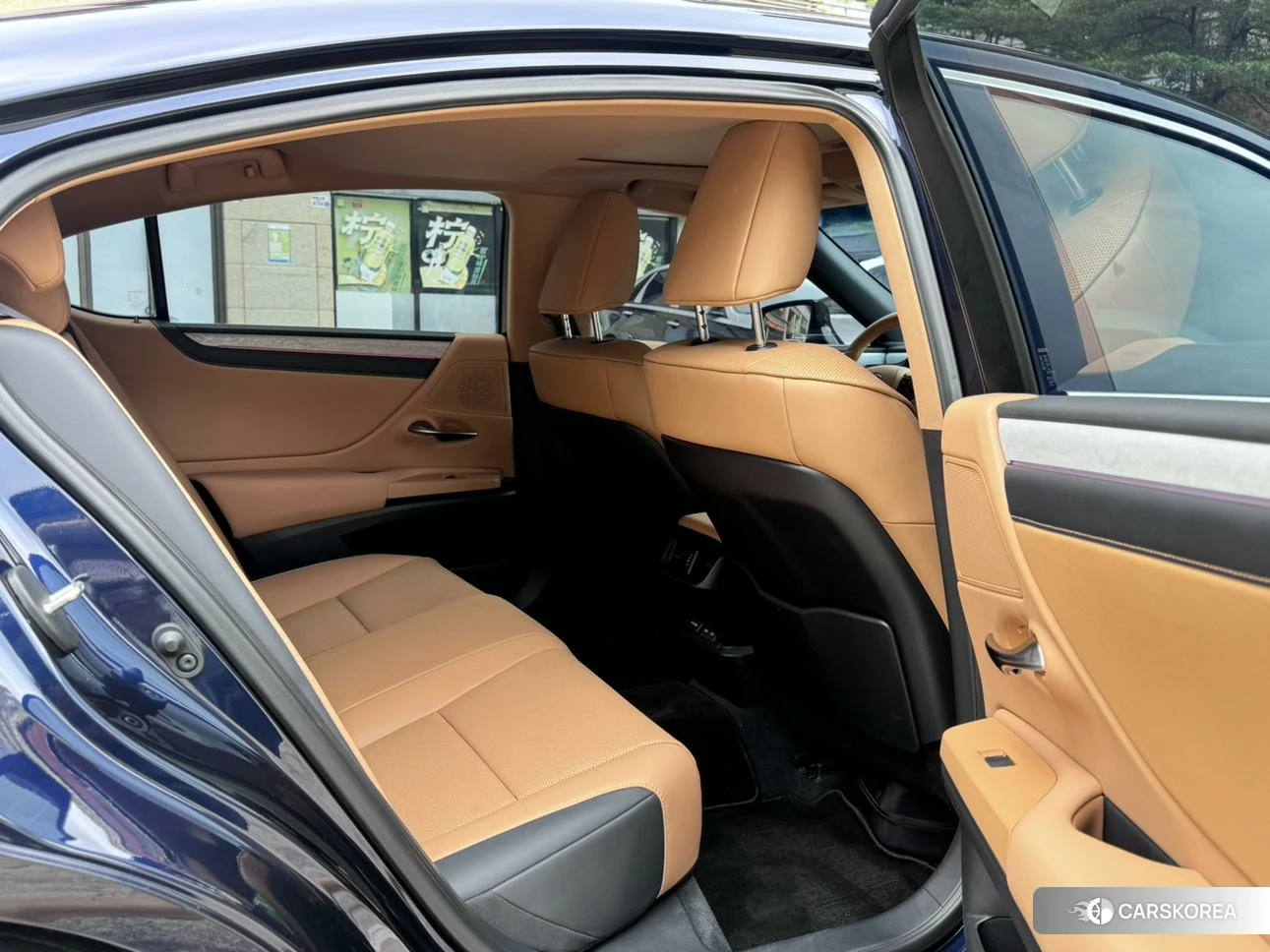 Lexus ES id 4441166 из Китая 13