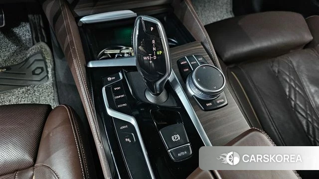 BMW 5 Series (G30) id 4446128 из Кореи 19