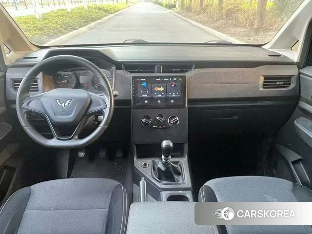 Wuling Automobile Wuling Hongguang PLUS id 4239978 из Китая 9