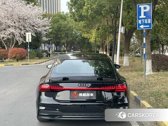 Audi A7 id 4276895 из Китая 9