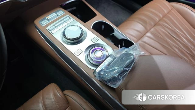 Genesis GV70 id 4186403 из Кореи 32