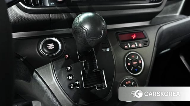 Kia The New Kia Ray id 3914277 из Кореи 19