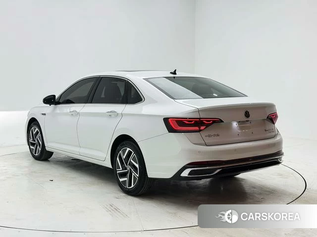 Volkswagen Sagitar id 4297835 из Китая 23