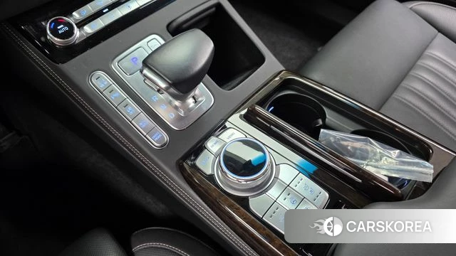 Genesis G90 id 4424627 из Кореи 30
