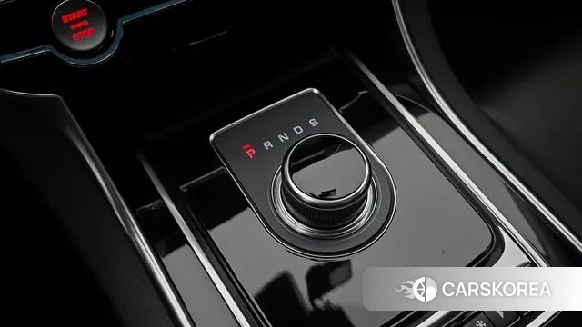 Jaguar XE id 3619165 из Кореи 19