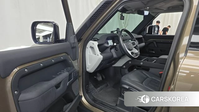Land Rover Defender (L663) id 4746267 из Кореи 25