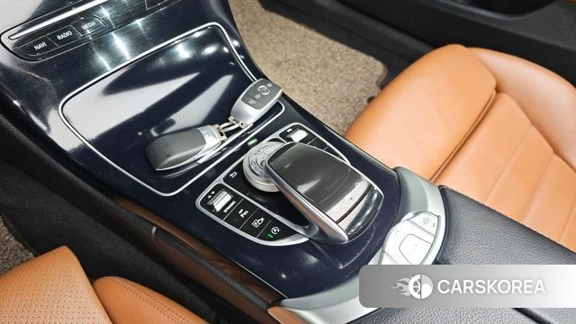Mercedes-Benz C-Class W205 id 4294632 из Кореи 29