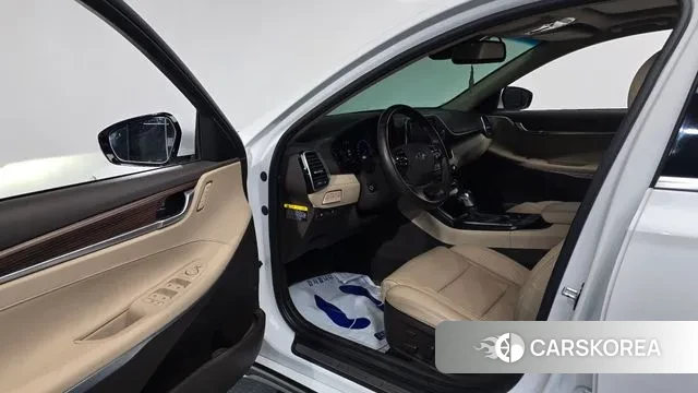 Hyundai Grandeur IG Hybrid id 3766759 из Кореи 19