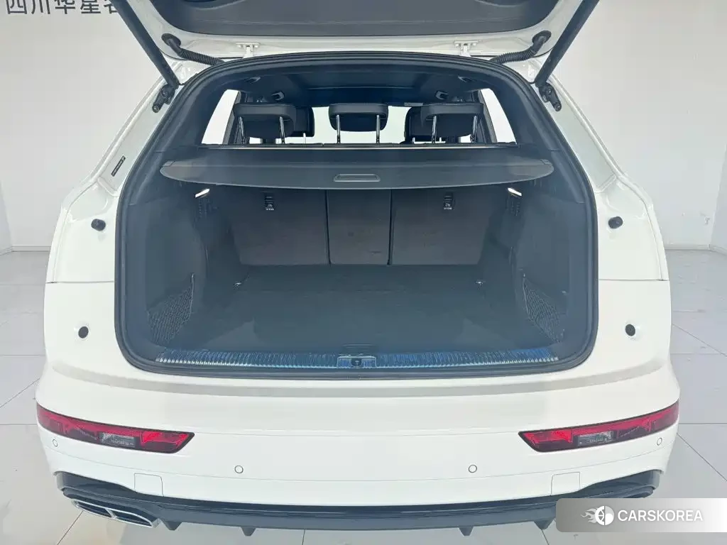 Audi Q5L id 4679651 из Китая 15