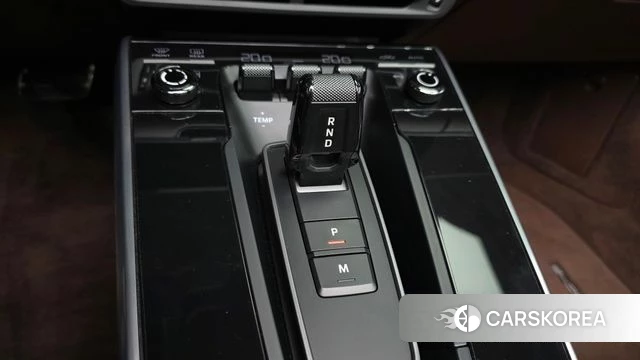 Porsche 911(992) id 4571255 из Кореи 19