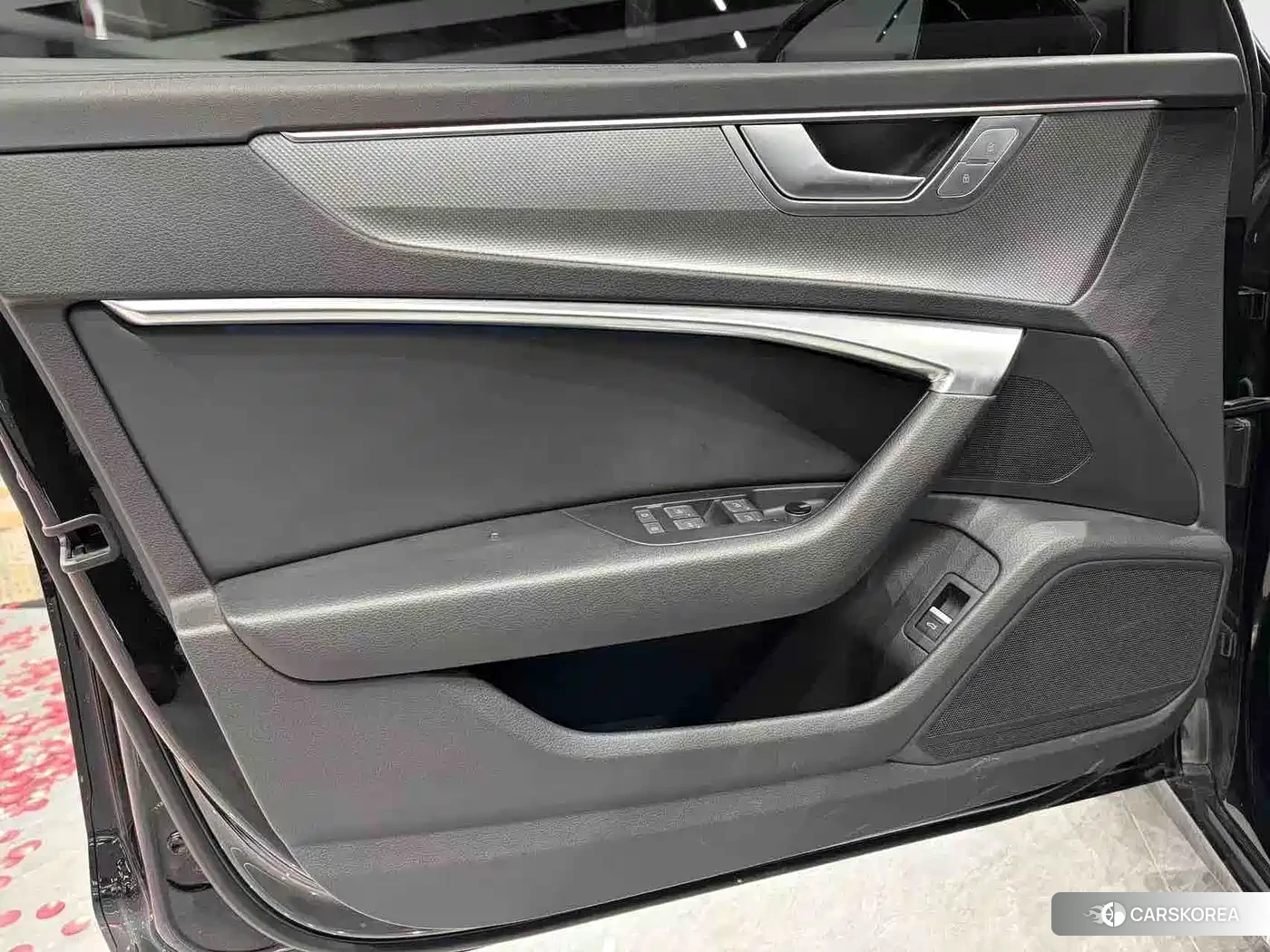 Audi A6L id 4654485 из Китая 21