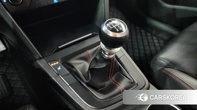 Hyundai Avante AD id 4448225 из Кореи 30