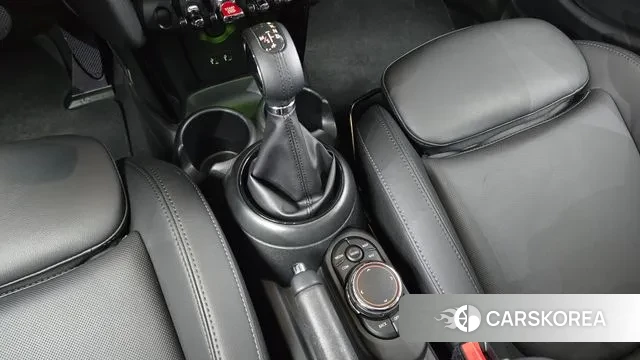 Mini Cooper id 3004691 из Кореи 19