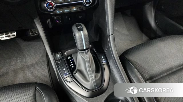 Hyundai Veloster (JS) id 4573225 из Кореи 33