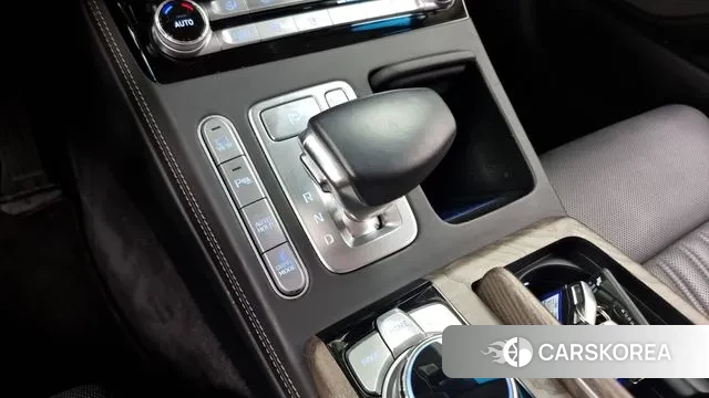 Genesis G90 id 3059434 из Кореи 19