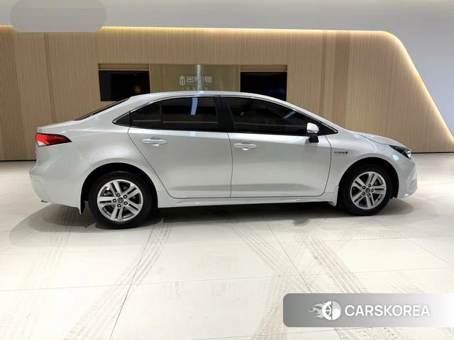 Toyota Lei Ling id 4221049 из Китая 15
