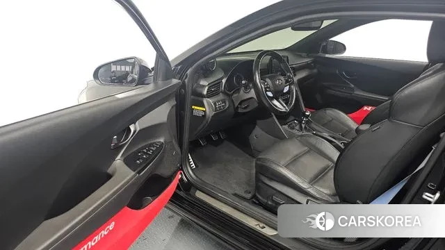 Hyundai Veloster (JS) id 3460093 из Кореи 19