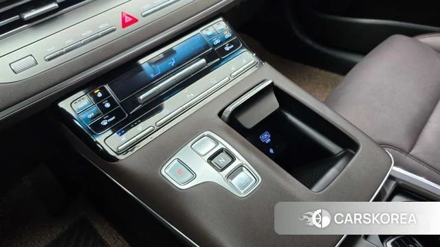 Hyundai The New Grandeur IG id 4423940 из Кореи 29