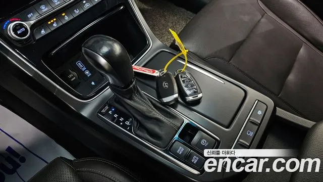 Hyundai Grandeur IG id 2400481 из Кореи 19