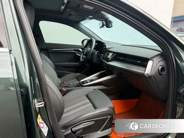Audi A3 id 4336187 из Китая 16