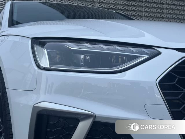 Audi A4L id 3902014 из Китая 22