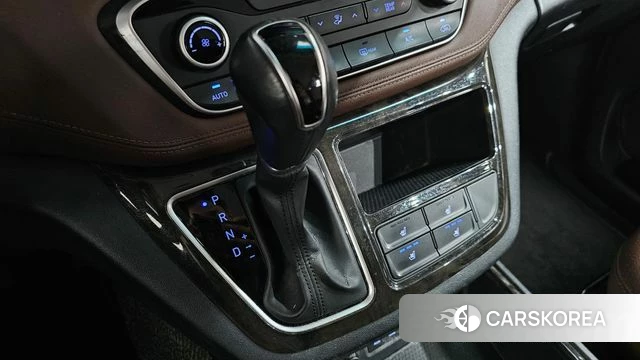 Hyundai The New Grand Starex id 4345782 из Кореи 19