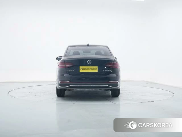 Volkswagen Lavida id 4272972 из Китая 27