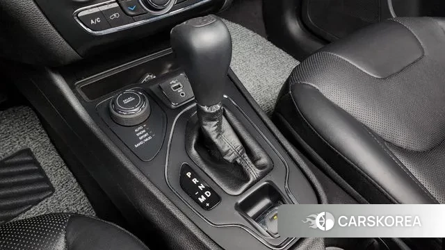 Jeep Cherokee (KL) id 3034115 из Кореи 19