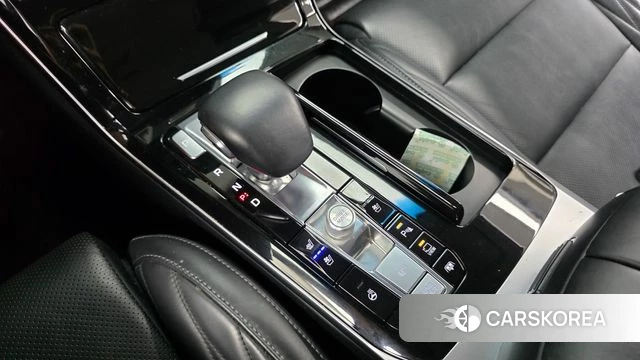 Kia K7 Premier Hybrid id 4698456 из Кореи 34