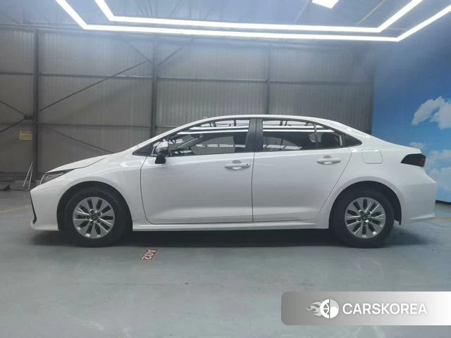 Toyota Corolla id 4313648 из Китая 21
