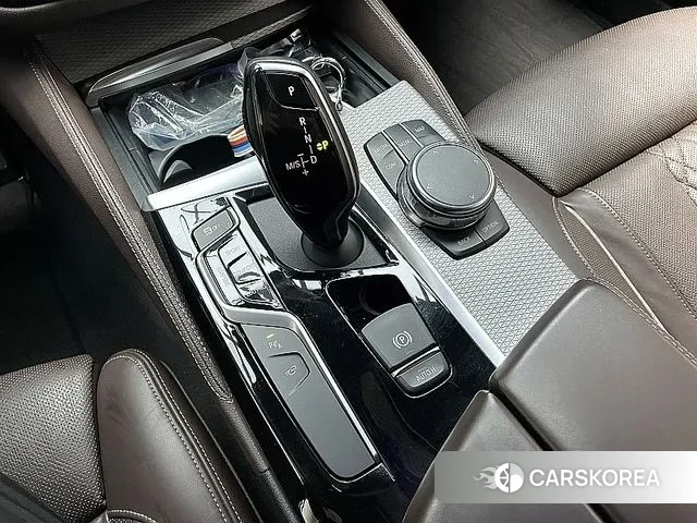 BMW 5 Series (G30) id 3526020 из Кореи 19