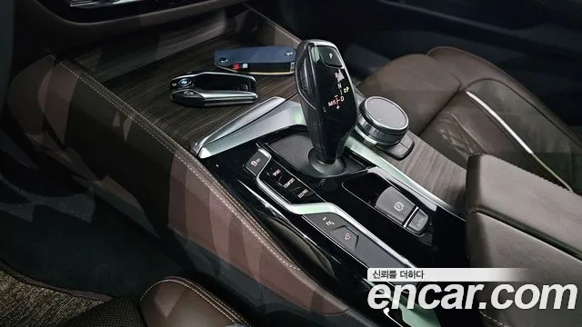 BMW 5 Series (G30) id 2452782 из Кореи 19