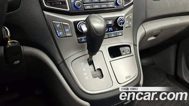 Hyundai The New Grand Starex id 2839238 из Кореи 19