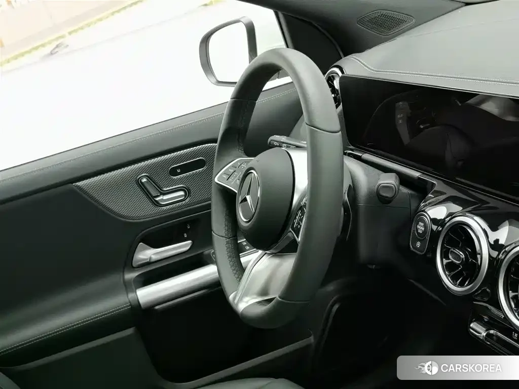 Mercedes-Benz GLA id 4547518 из Китая 23