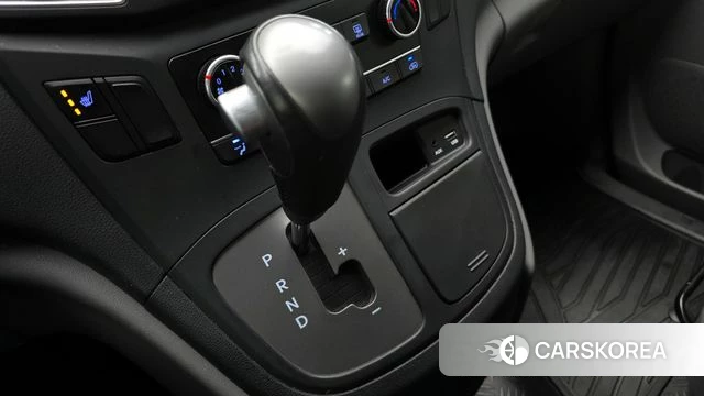 Hyundai The New Grand Starex id 3898842 из Кореи 19