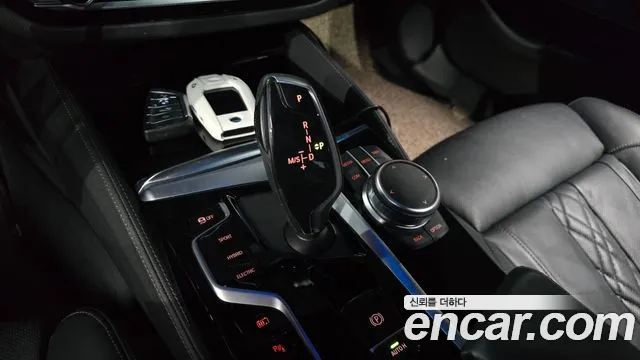 BMW 5 Series (G30) id 2671858 из Кореи 19