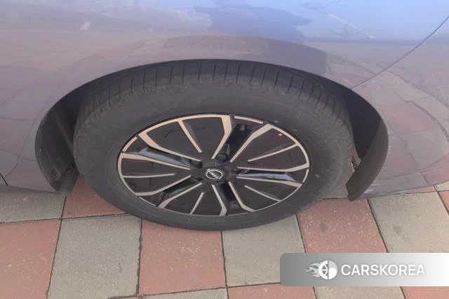 Nissan N6 id 3908976 из Китая 16