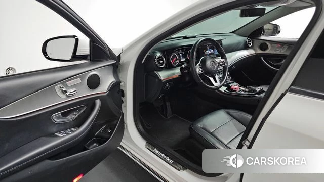 Mercedes-Benz E-Class W213 id 3893889 из Кореи 19