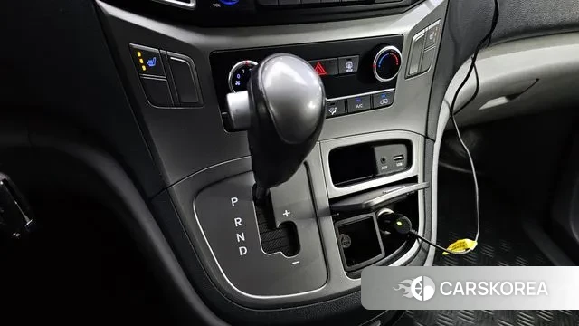 Hyundai The New Grand Starex id 3013681 из Кореи 19