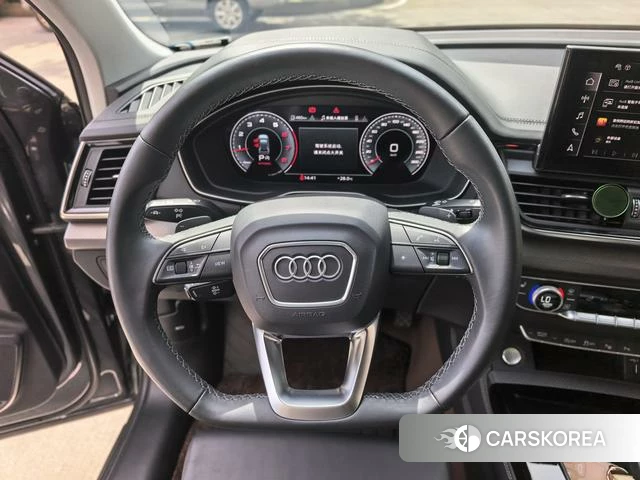 Audi Q5L id 4275680 из Китая 22