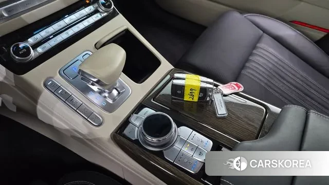Genesis G90 id 3012430 из Кореи 19