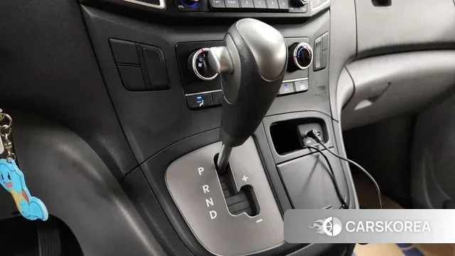 Hyundai The New Grand Starex id 3039281 из Кореи 19