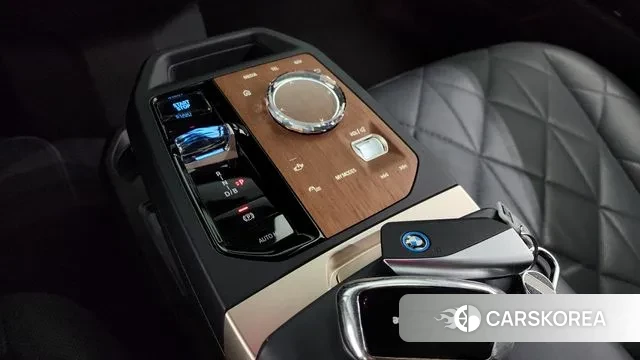 BMW iX id 3021971 из Кореи 19