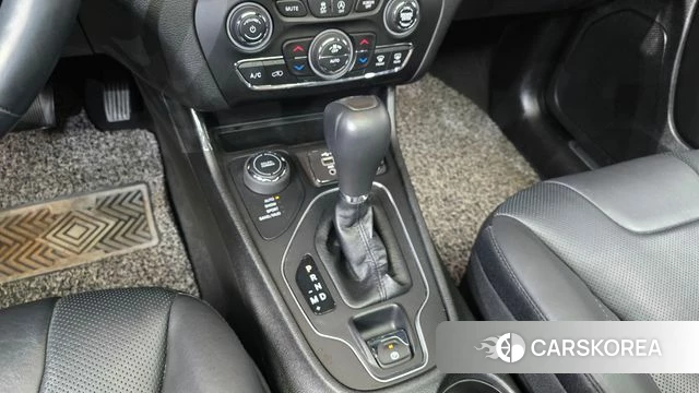 Jeep Cherokee (KL) id 3852554 из Кореи 19