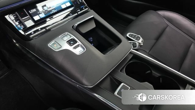 Hyundai The New Grandeur IG id 4609359 из Кореи 33