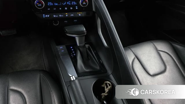 Hyundai Avante (CN7) id 3915885 из Кореи 19