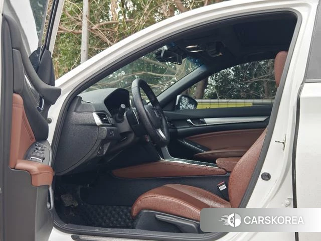 Honda Yingshipai id 3857687 из Китая 9