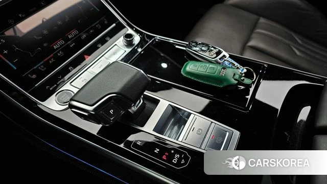 Audi A8 (D5) id 4580699 из Кореи 34