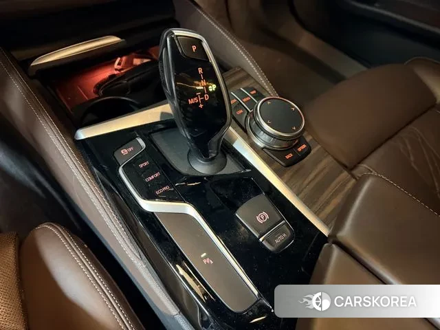 BMW 5 Series (G30) id 3484299 из Кореи 19